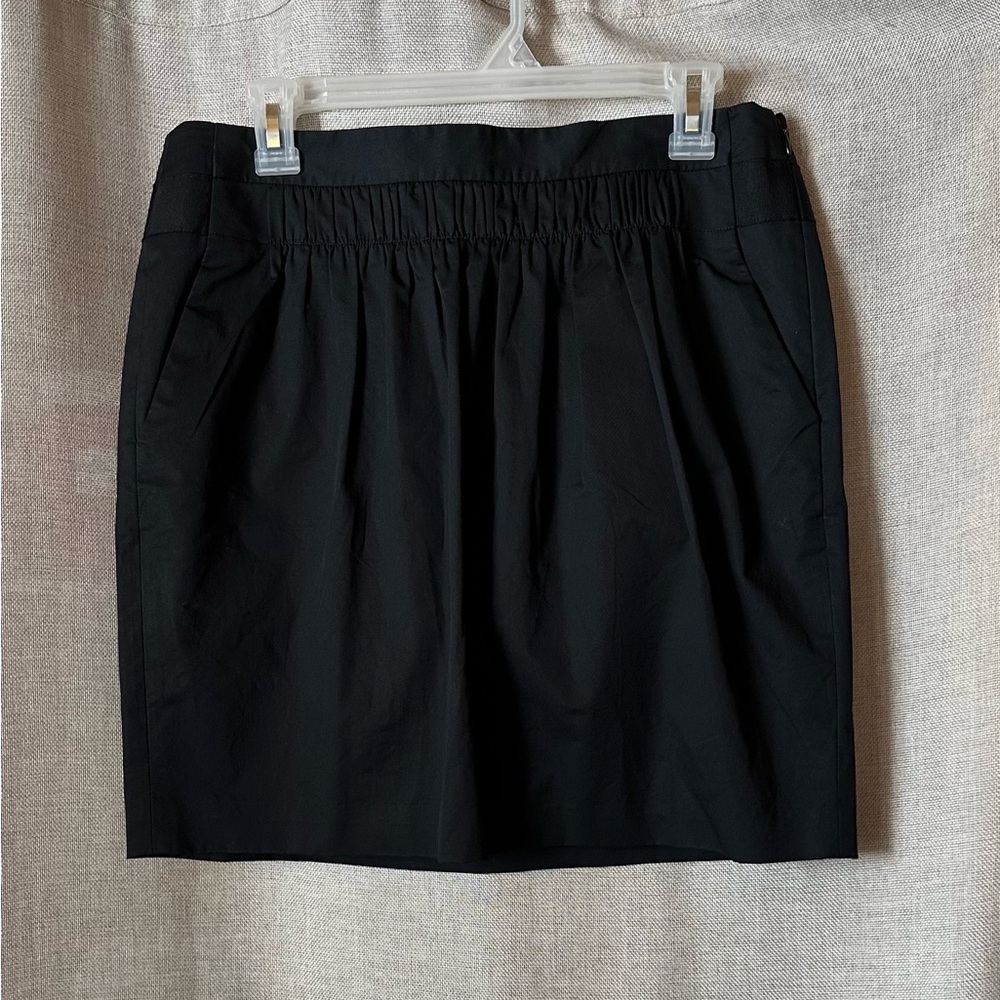 Banana Republic•pleated waist skirt•size 10•cotton blend•black•gathered/ruched